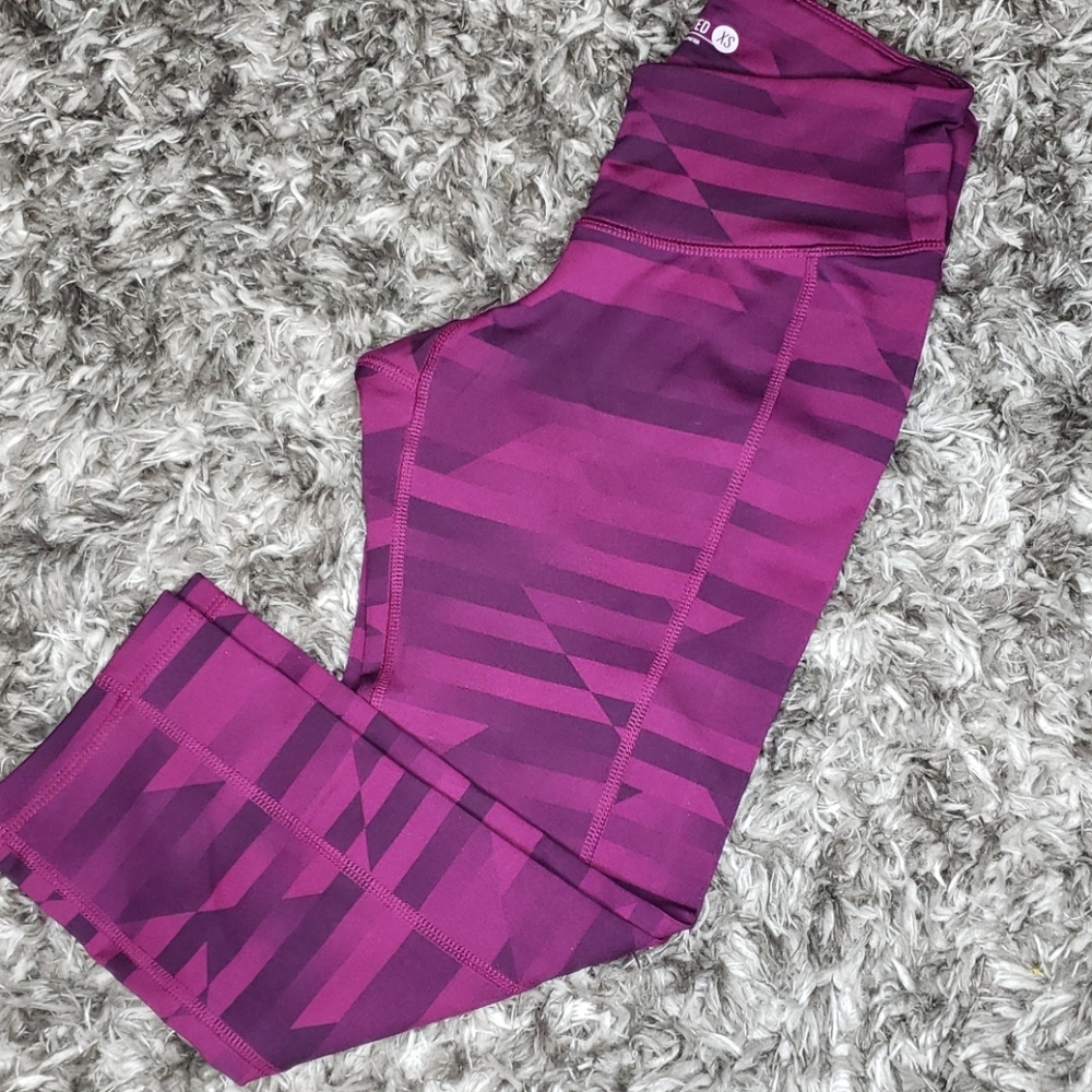 2/$15 capri active leggings